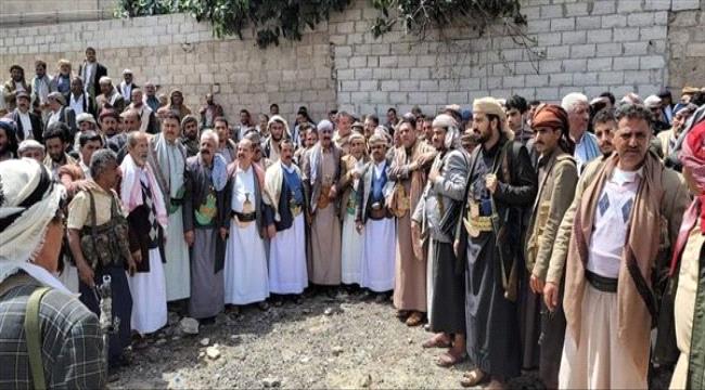 قبائل همدان ترفض بنكف مسلح مخططات الحوثي لتقسيم أراضيهم والتهامها